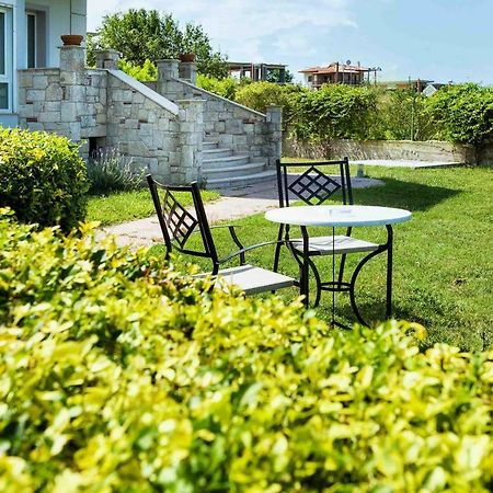 Summer Houses In 아피토스 외부 사진