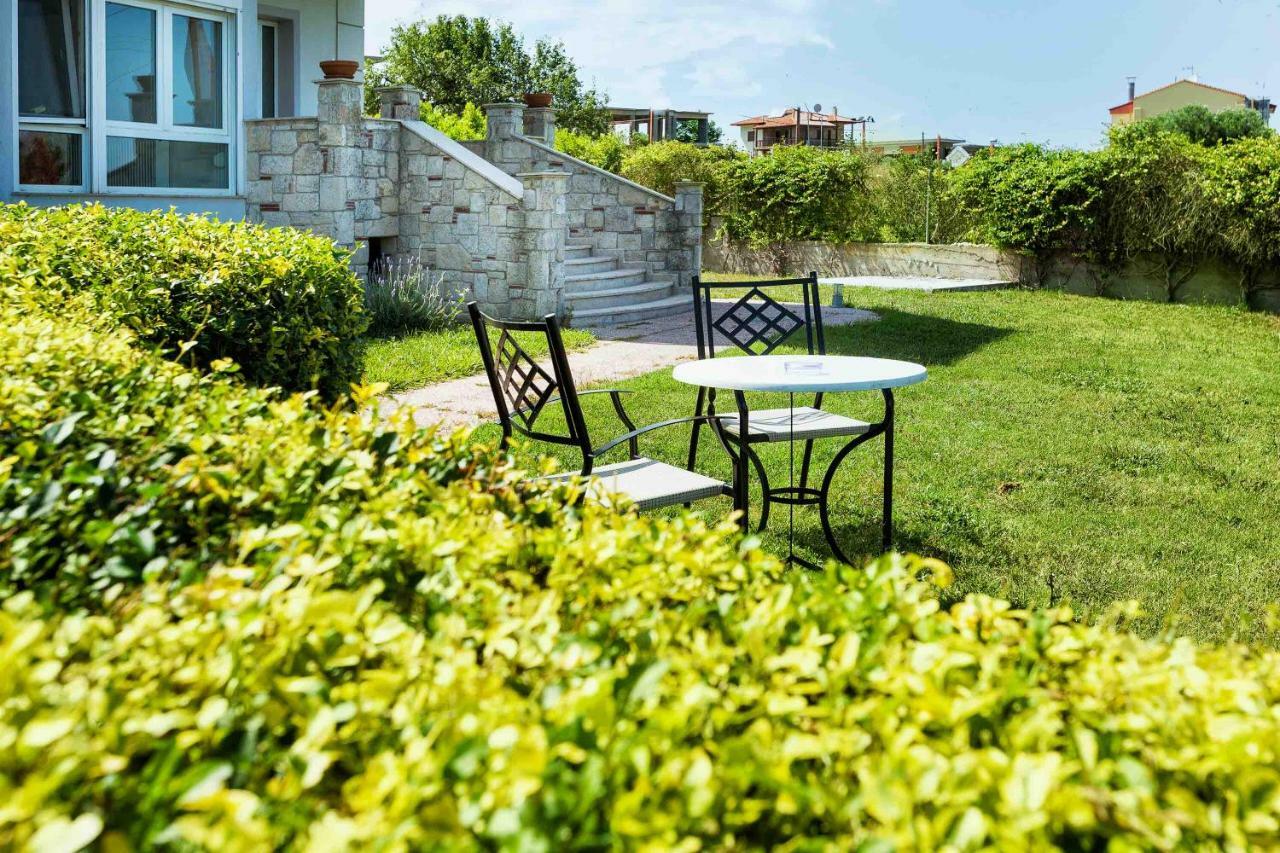 Summer Houses In 아피토스 외부 사진